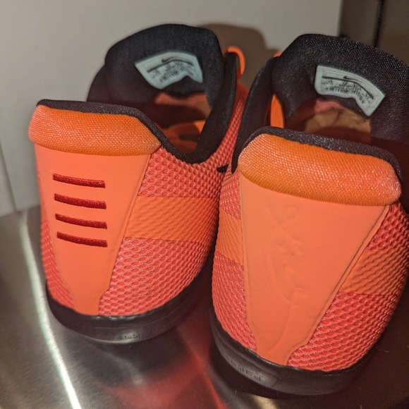 Nike Kobe 11 EM Barcelona Mango - Picture 3 of 4